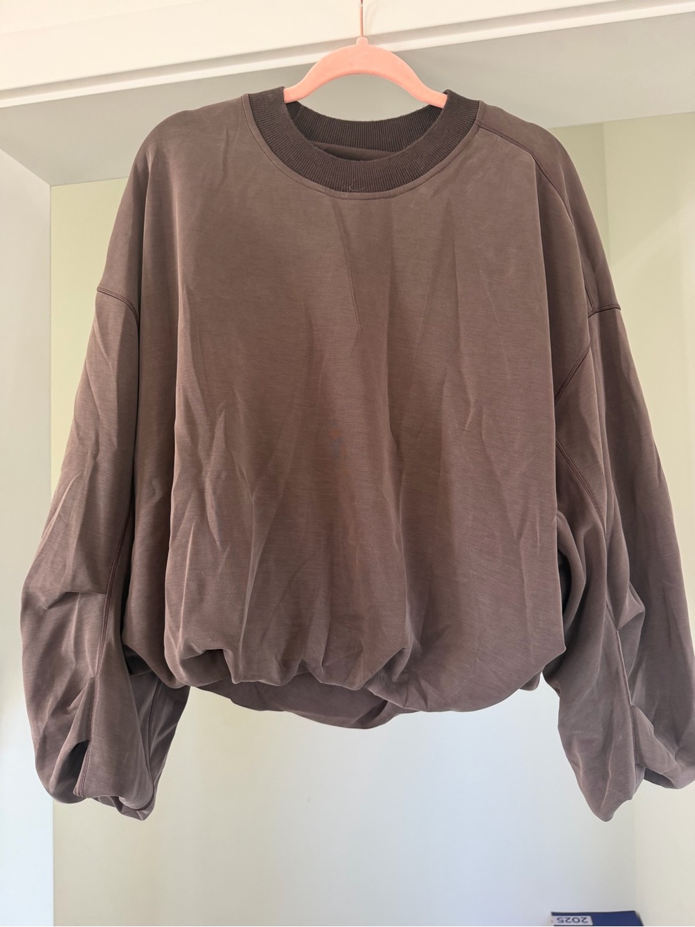 lululemon athletica Softstreme Voluminous Sleeve Pullover Sweatshirt